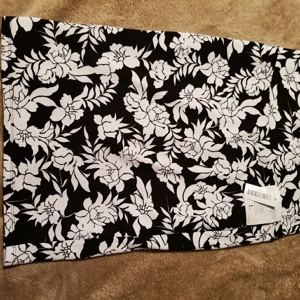 Lularoe Cassie skirt, Large